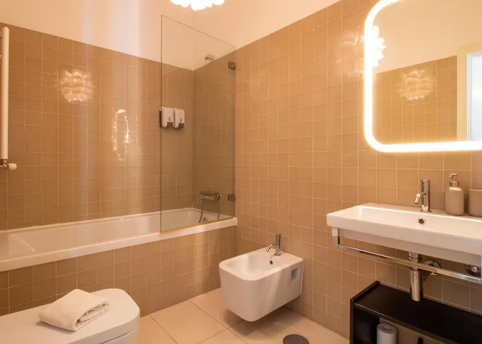 Cardosas Bright By Lovelystay Apartment *