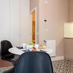 Cardosas Bright By Lovelystay Apartment